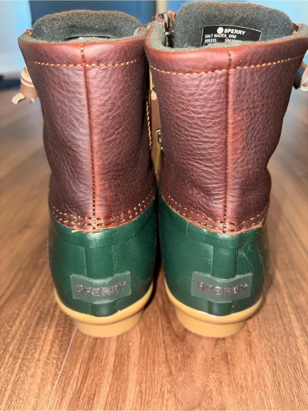 NWOT- Sperry saltwater duckboots